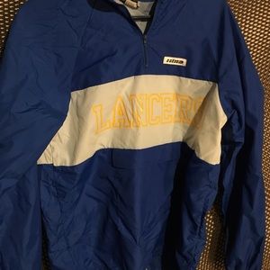 Light half zip wind breaker
